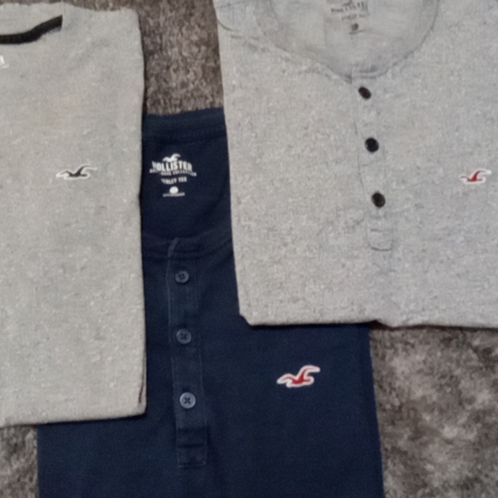 Hollister t-shirts